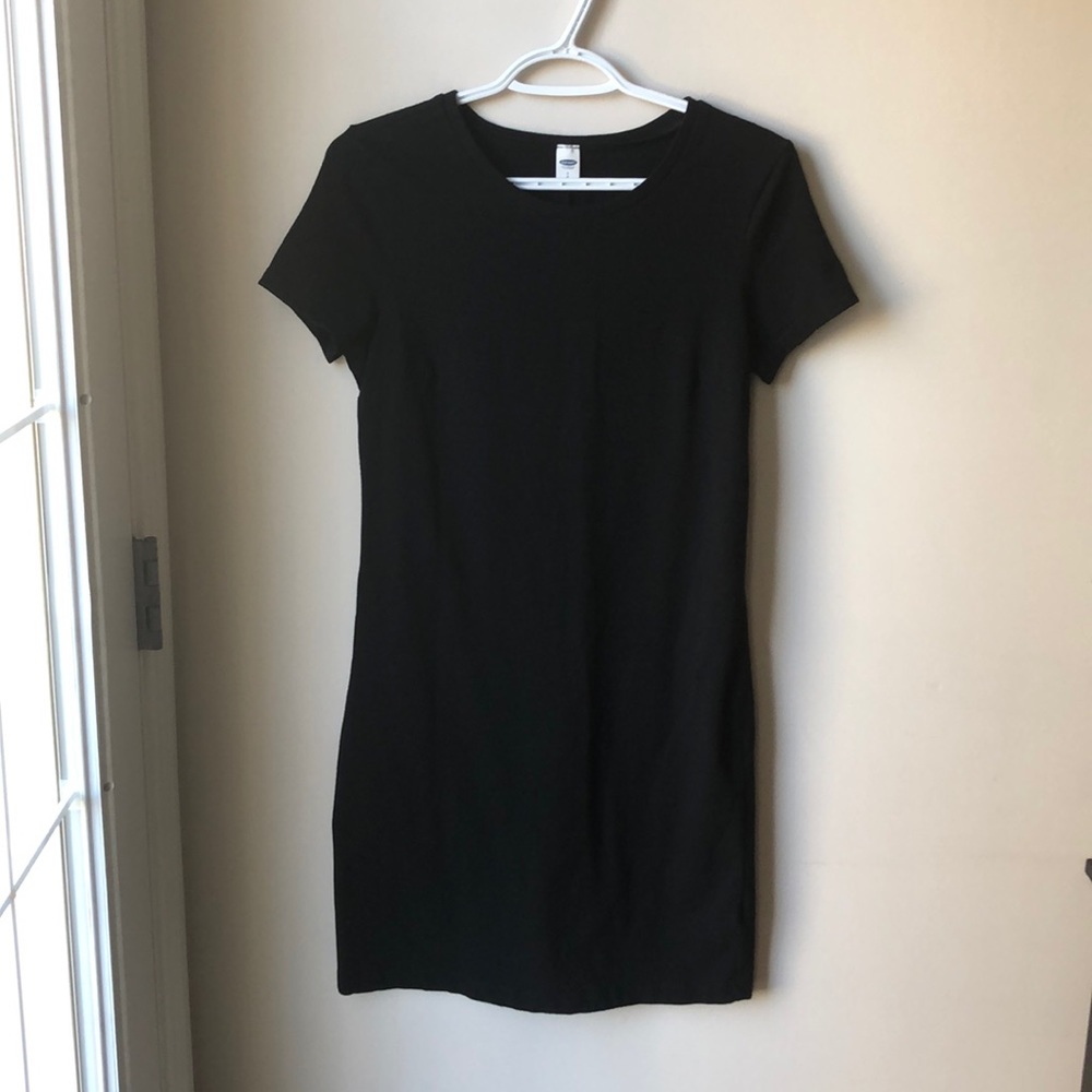 Old Navy black short sleeve dress